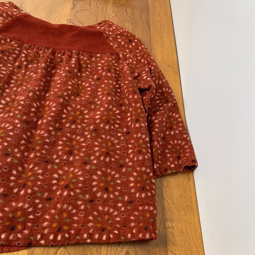 Women's Rust Floral Raglan Knit Sweater - Picture 11 of 11